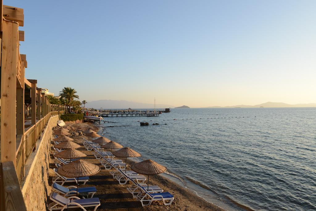 Ado Beach Hotel Turgutreis Exterior foto