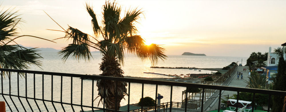 Ado Beach Hotel Turgutreis Exterior foto